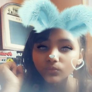 Meet your Posher, Keneisha